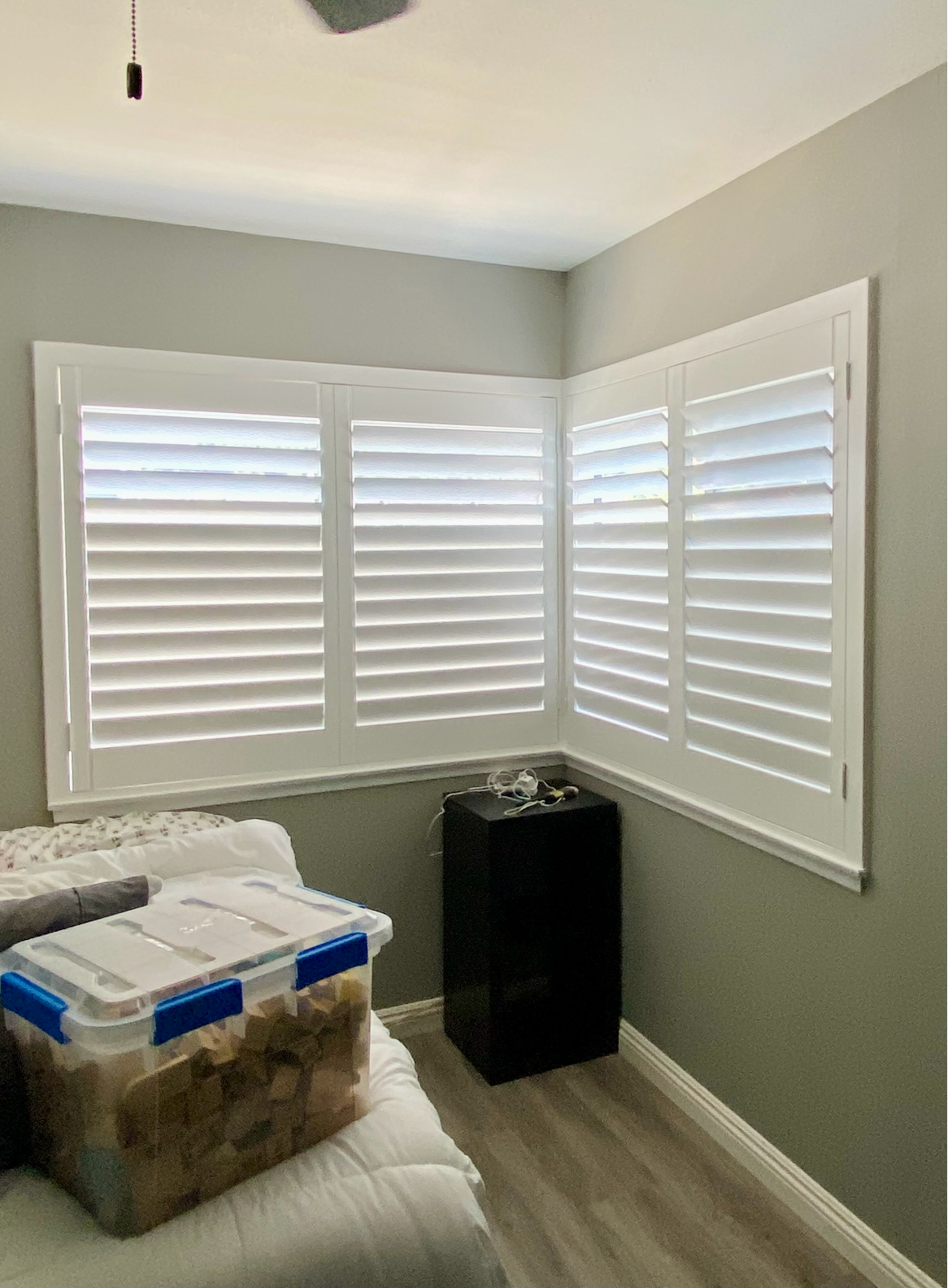 Different louver slat sizes on plantation shutters comparison